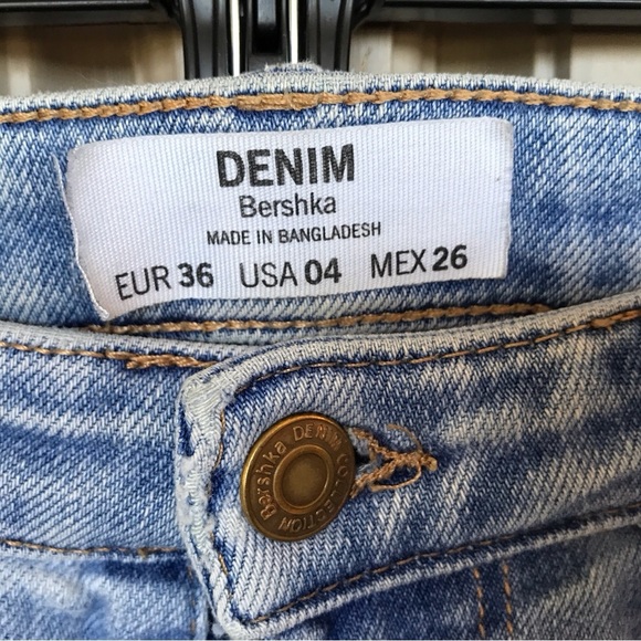 Bershka Jeans US Sz4 5 Pocket Skinny Medium Wash Med Rise - Picture 4 of 9